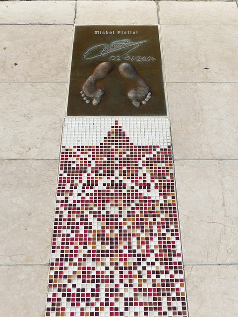 不仅在个人 不仅在个人